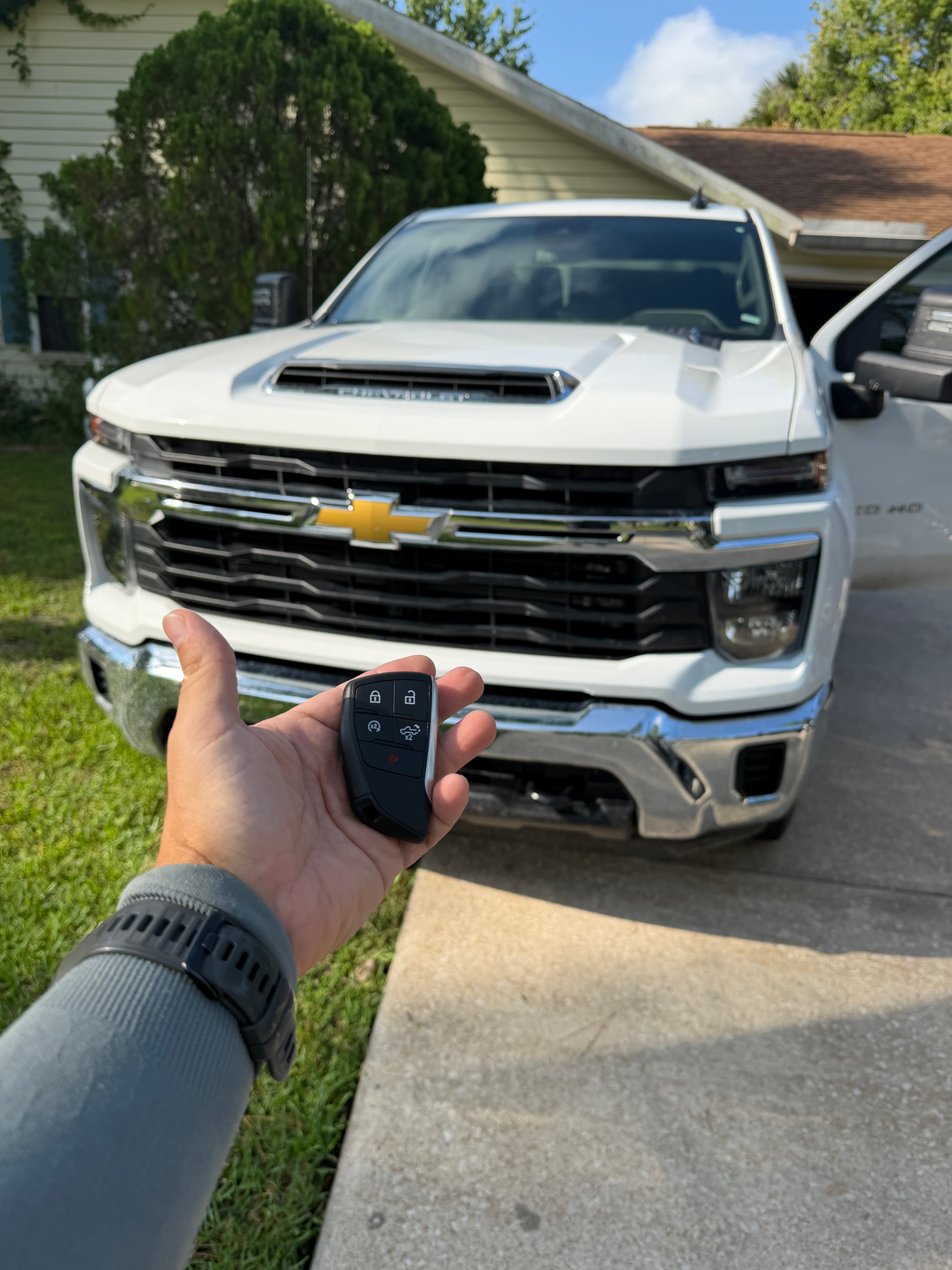 Emergency Call at 7 AM — 2026 Chevy Silverado in Davenport, FL