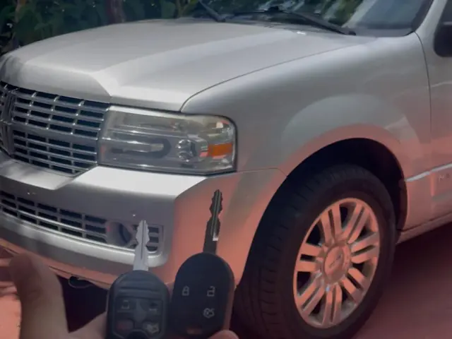 2010 Lincoln Navigator — spare key job by AK Locksmith in Poinciana, FL